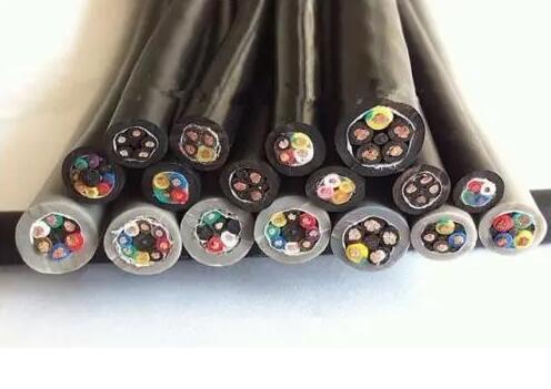 导致控制电缆绝缘降低的因素有哪些?